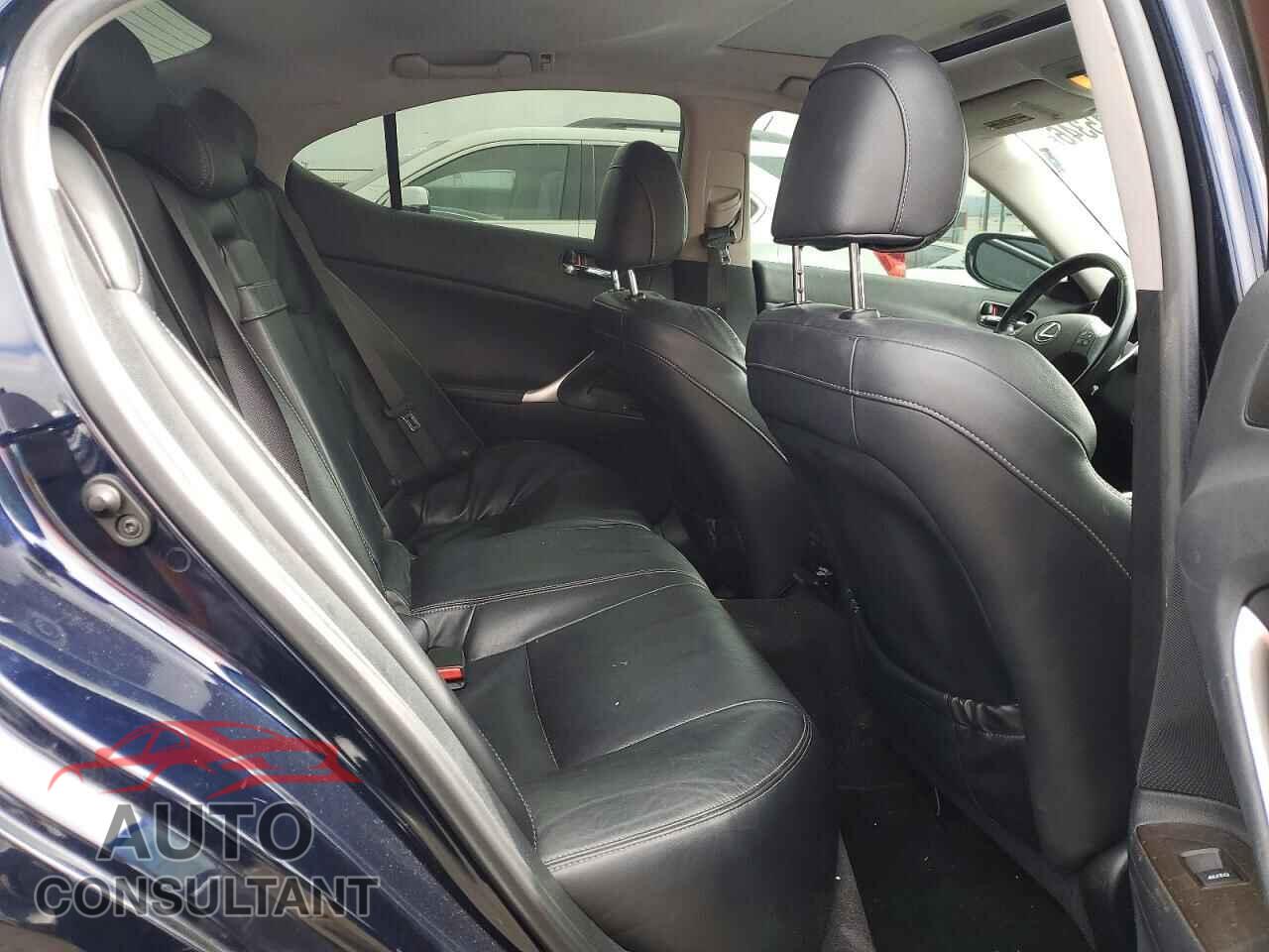 LEXUS IS 2010 - JTHBF5C25A5124527