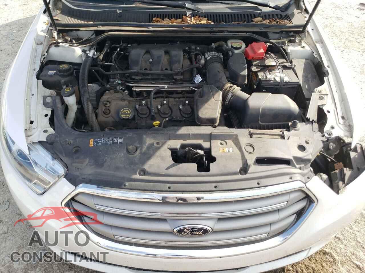 FORD TAURUS 2016 - 1FAHP2E85GG148094