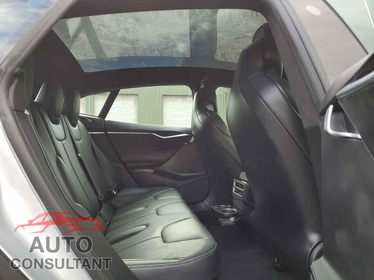 TESLA MODEL S 2016 - 5YJSA1E2XGF175602