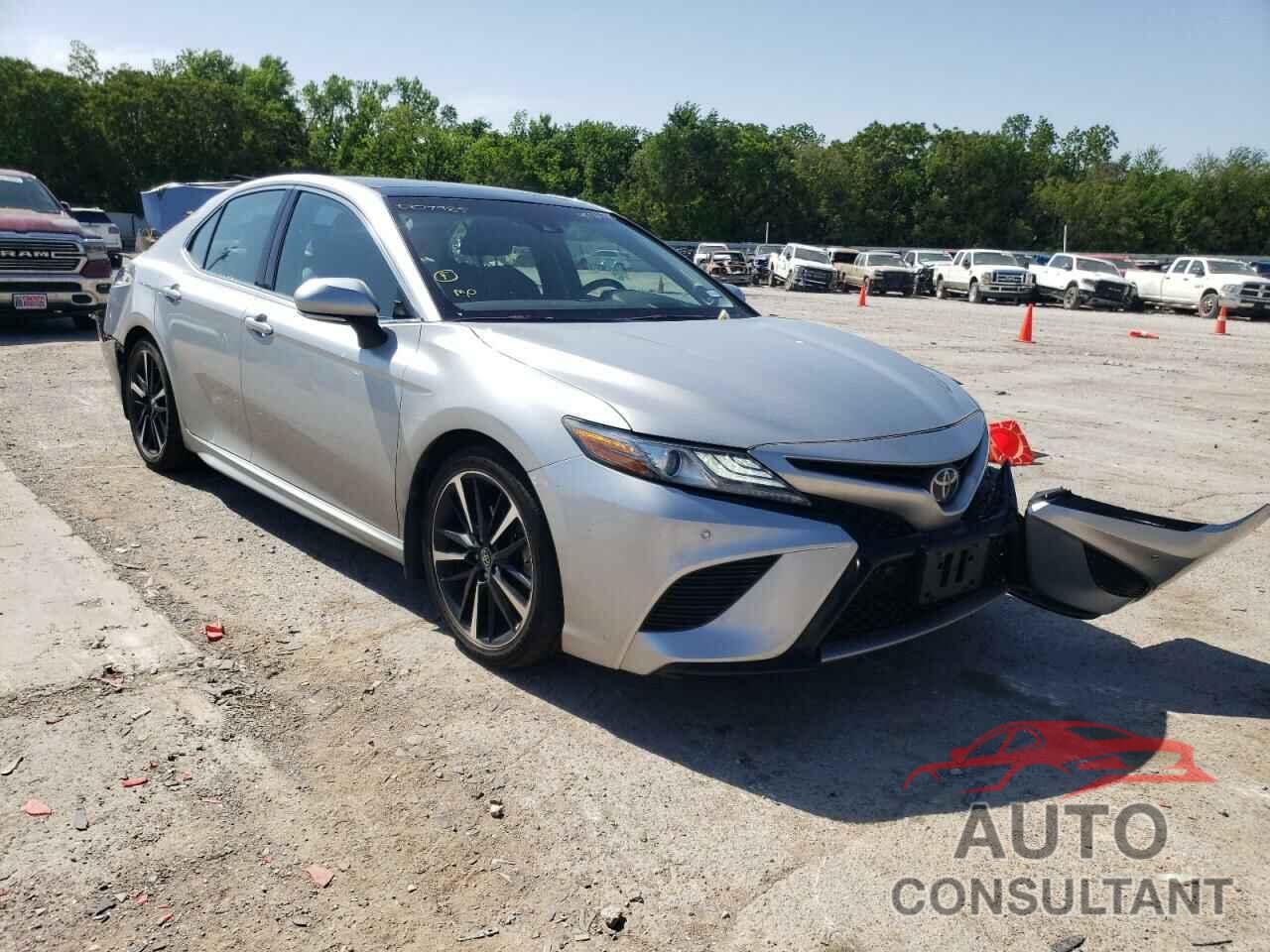 TOYOTA CAMRY 2018 - 4T1BZ1HK4JU007985