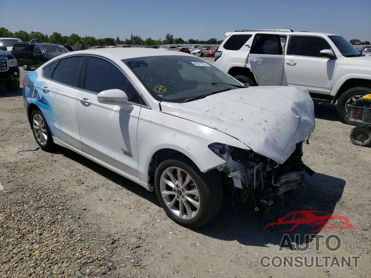 FORD FUSION 2018 - 3FA6P0PUXJR226603