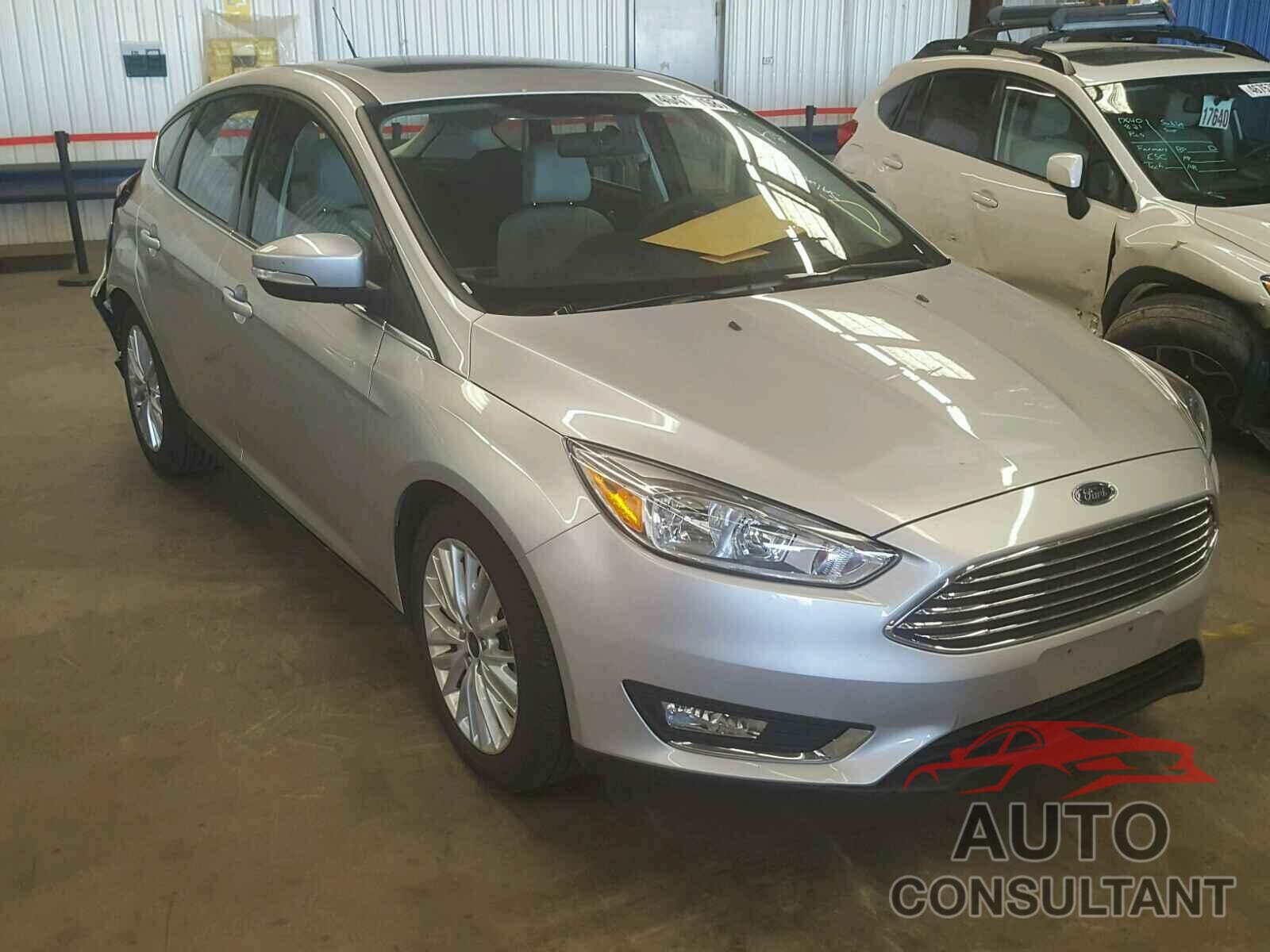 FORD FOCUS 2018 - 1FADP3N26JL314234