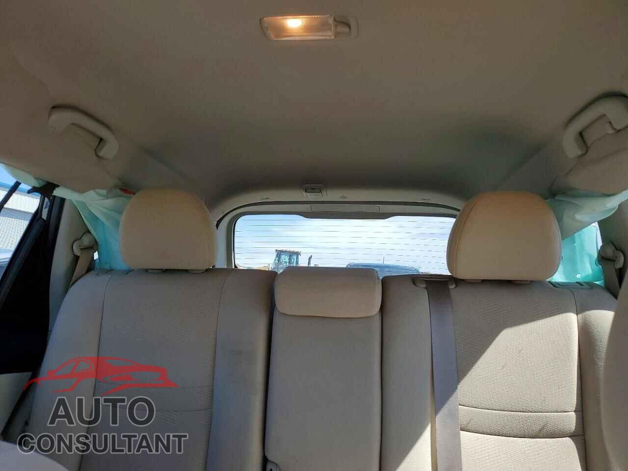 NISSAN ROGUE 2016 - KNMAT2MT4GP660331