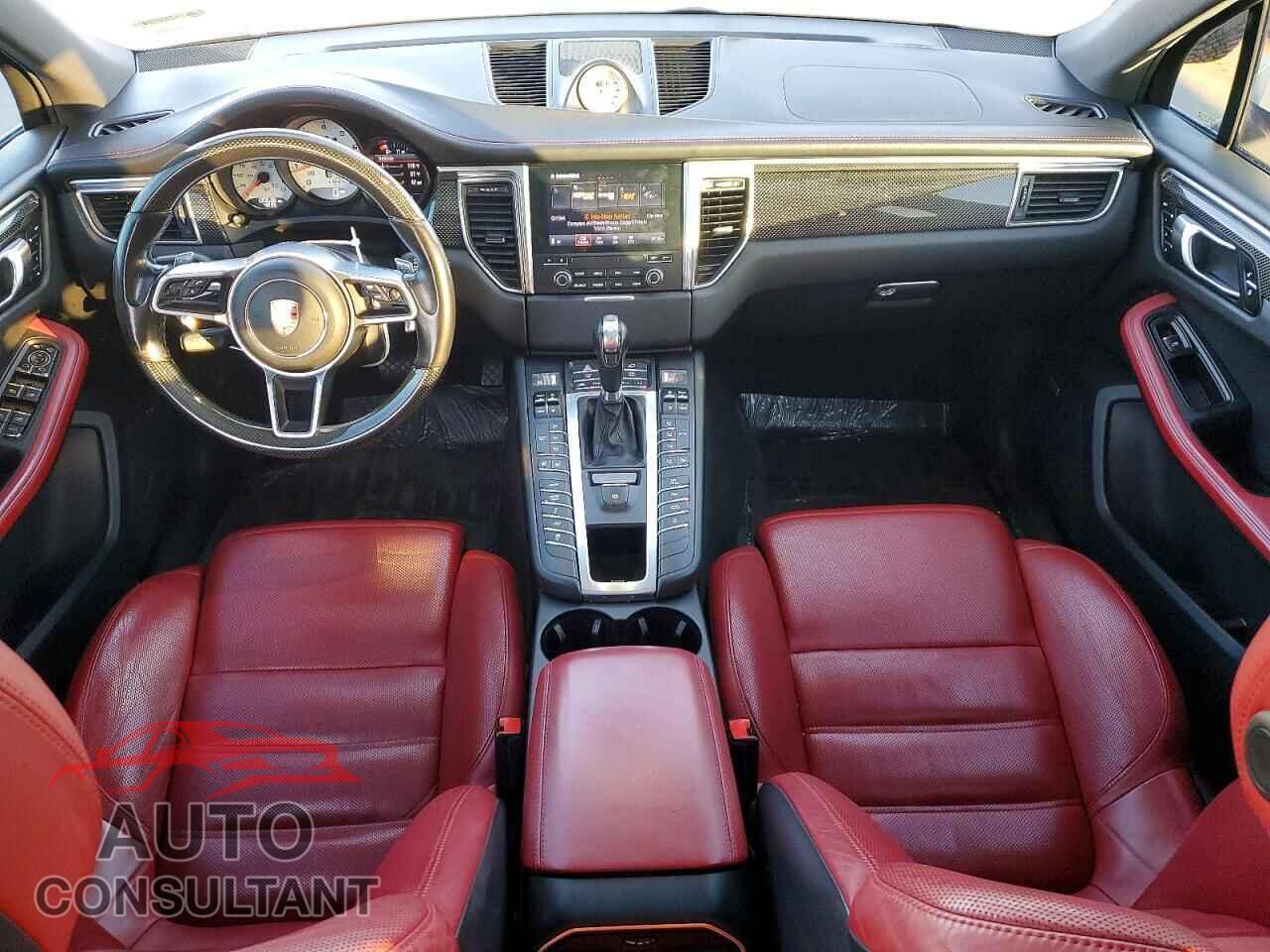 PORSCHE MACAN 2017 - WP1AG2A5XHLB52124