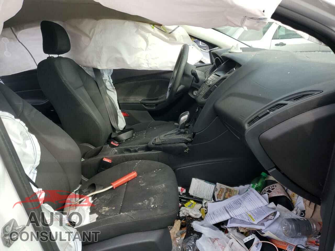 FORD FOCUS 2016 - 1FADP3E22GL356893