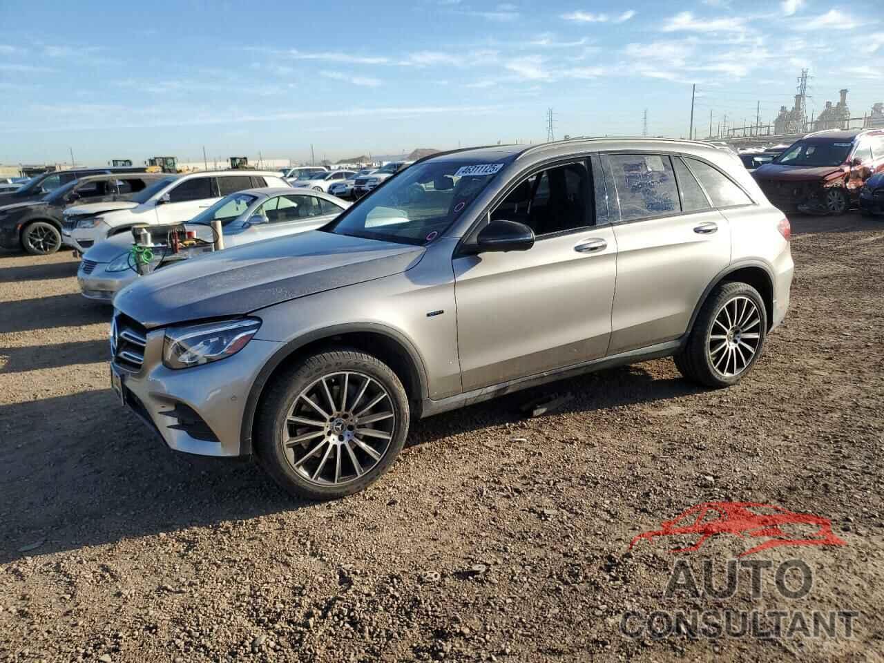 MERCEDES-BENZ GLC-CLASS 2019 - WDC0G5EB1KF589637