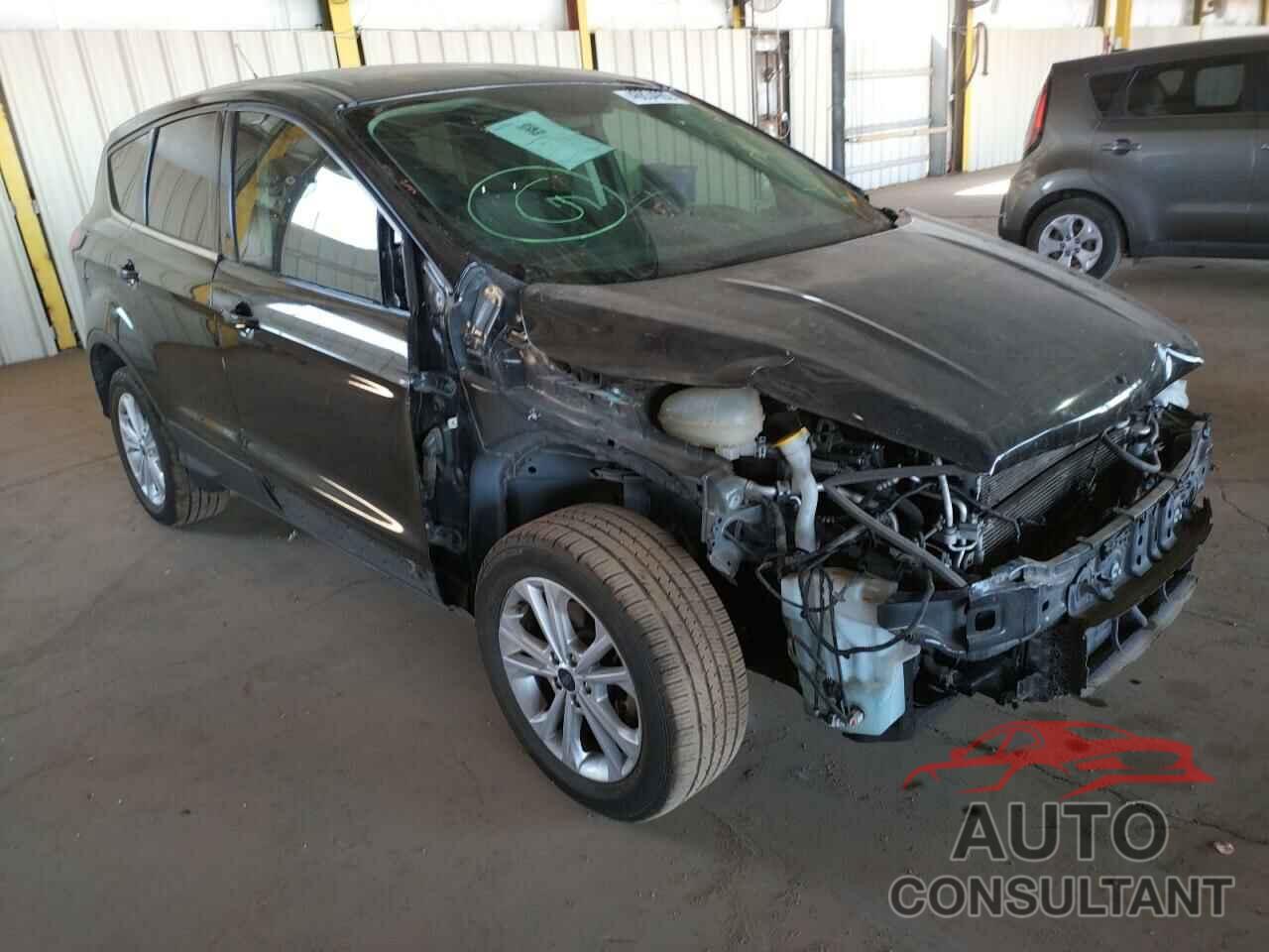 FORD ESCAPE 2019 - 1FMCU0GD1KUB62429