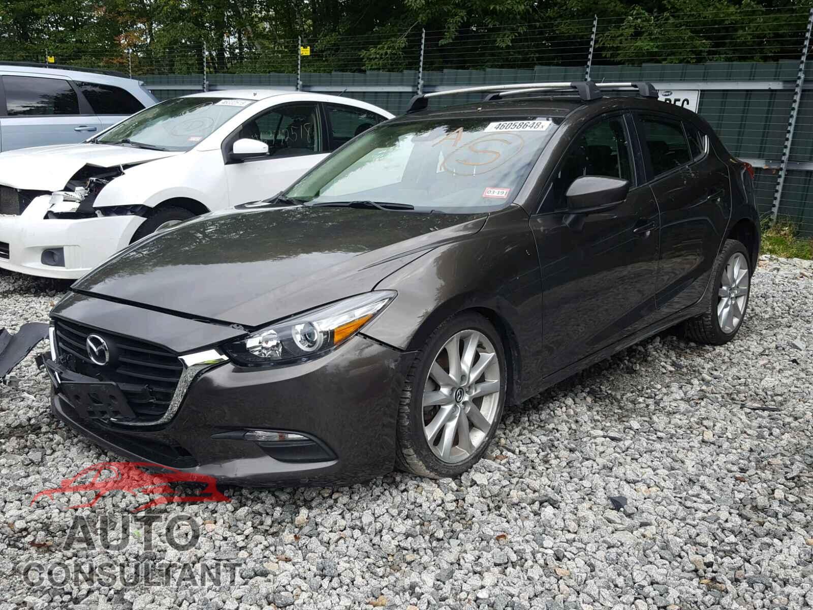 MAZDA 3 2017 - 3MZBN1L74HM102707