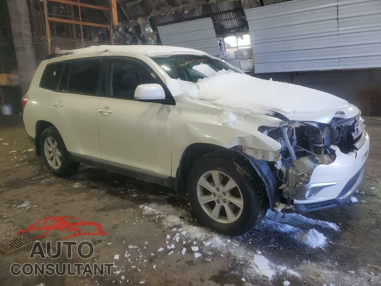 TOYOTA HIGHLANDER 2013 - 5TDBK3EH2DS213909
