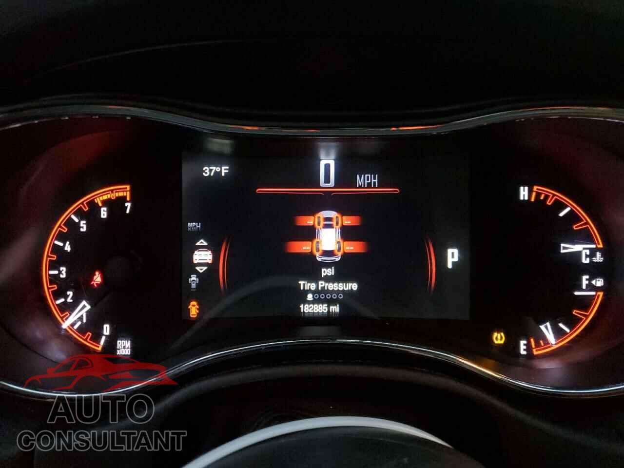 DODGE DURANGO 2015 - 1C4SDJCT1FC818031