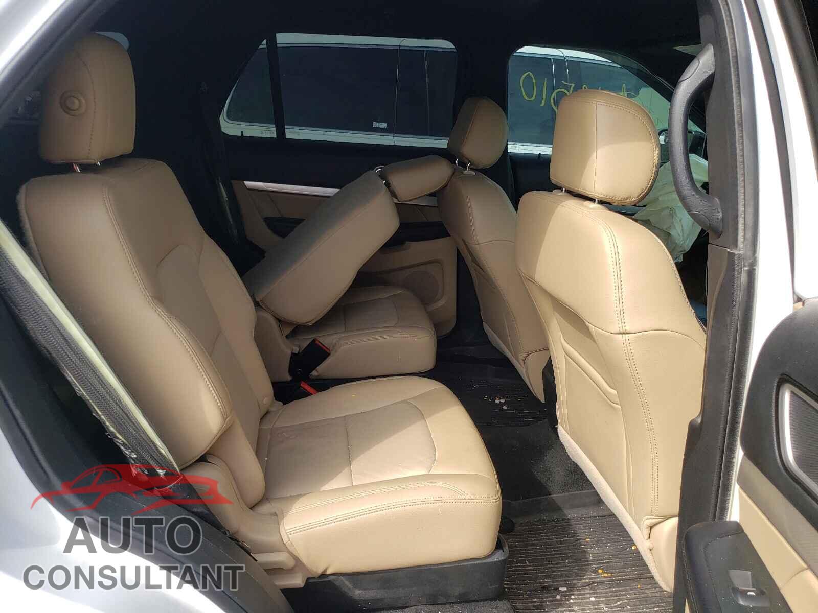 FORD EXPLORER 2017 - 1FM5K7D86HGA42888