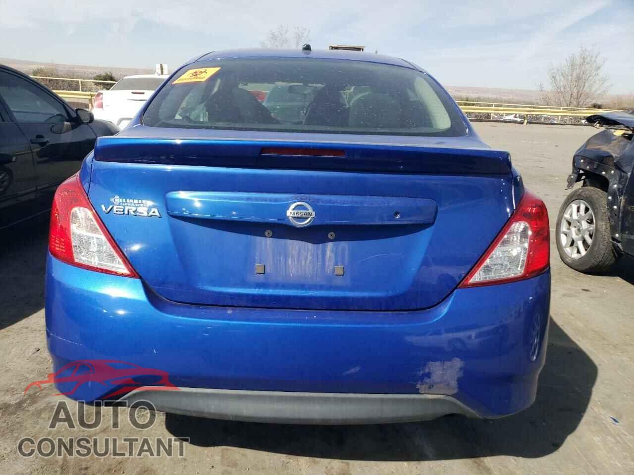NISSAN VERSA 2017 - 3N1CN7AP1HL856749