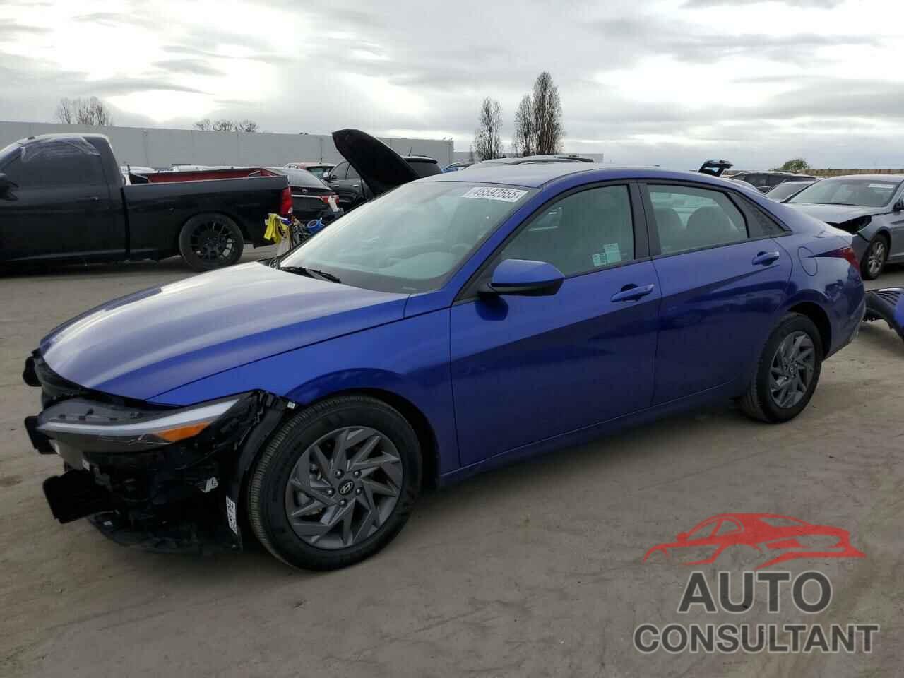 HYUNDAI ELANTRA 2024 - KMHLM4DG2RU668660