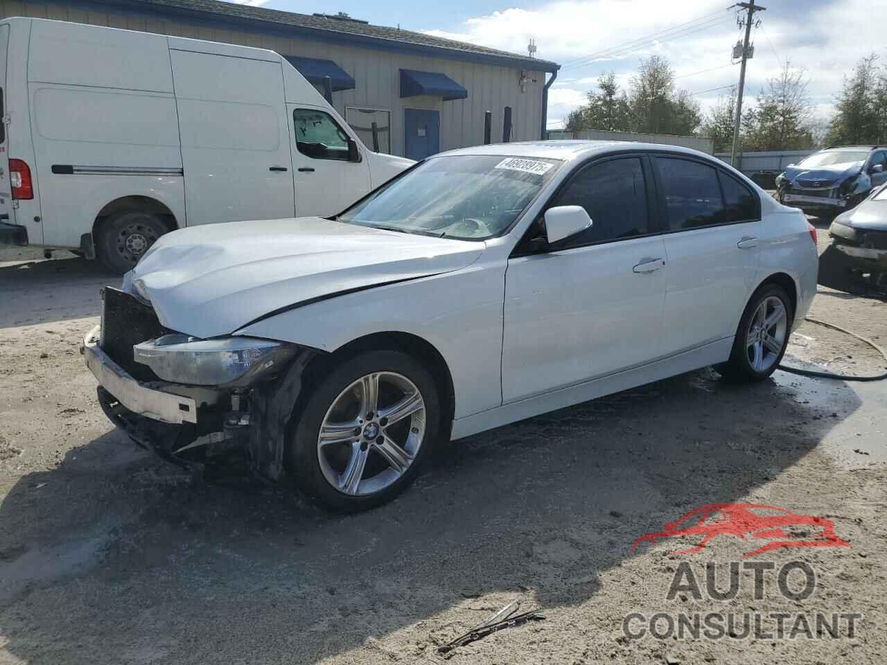 BMW 3 SERIES 2013 - WBA3A5G51DNP24617