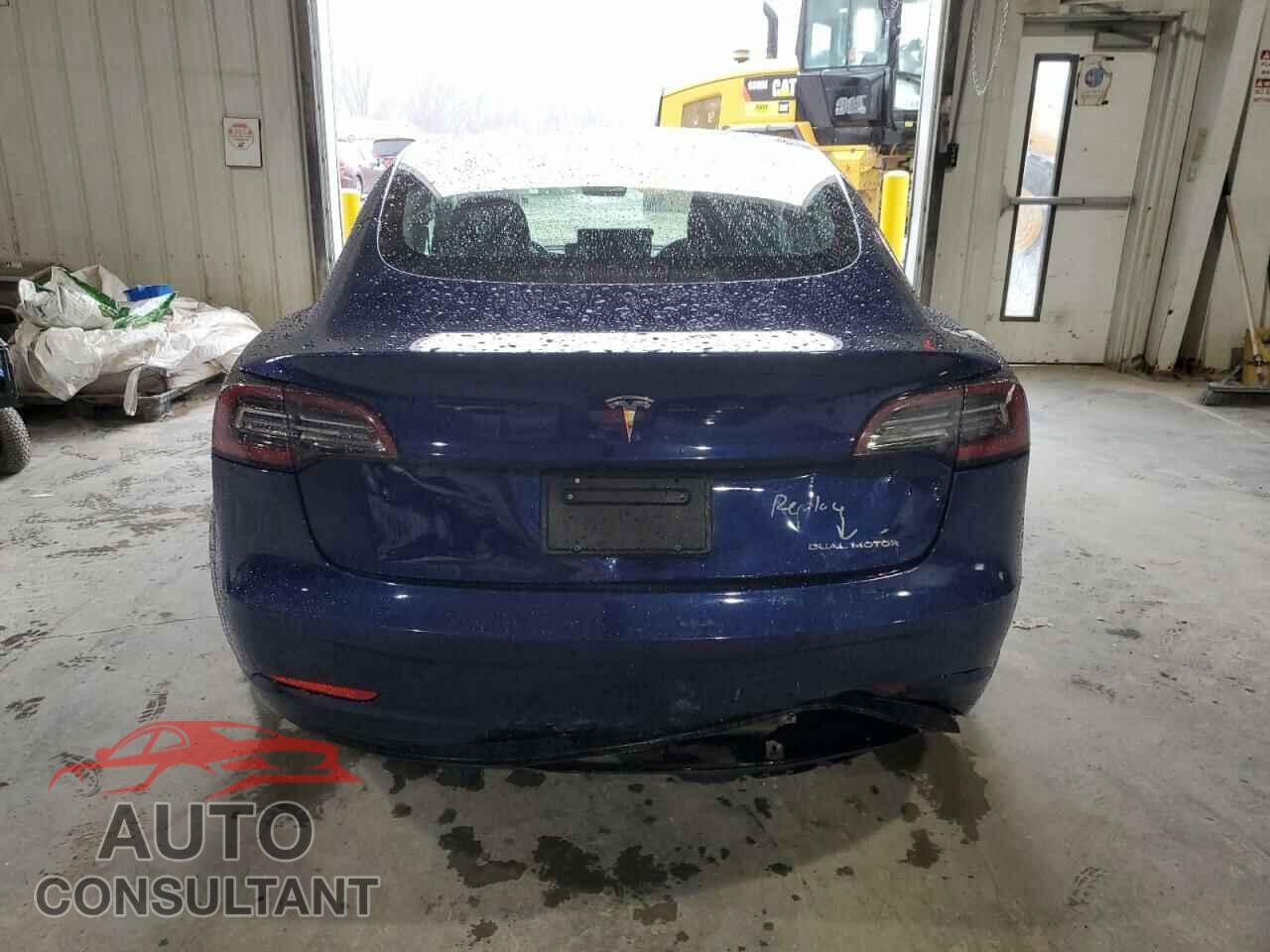 TESLA MODEL 3 2019 - 5YJ3E1EB5KF387745