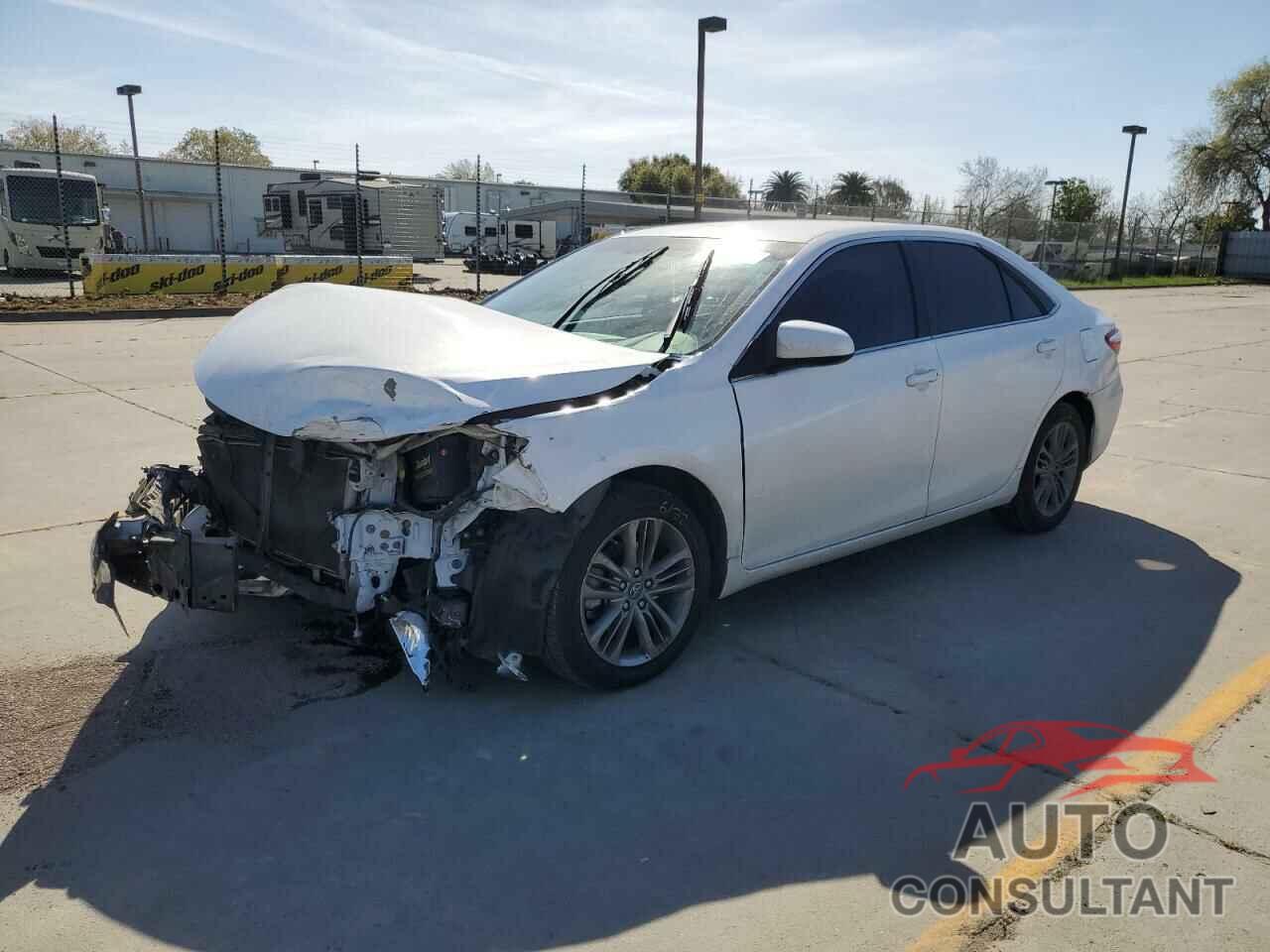 TOYOTA CAMRY 2016 - 4T1BF1FK6GU590449