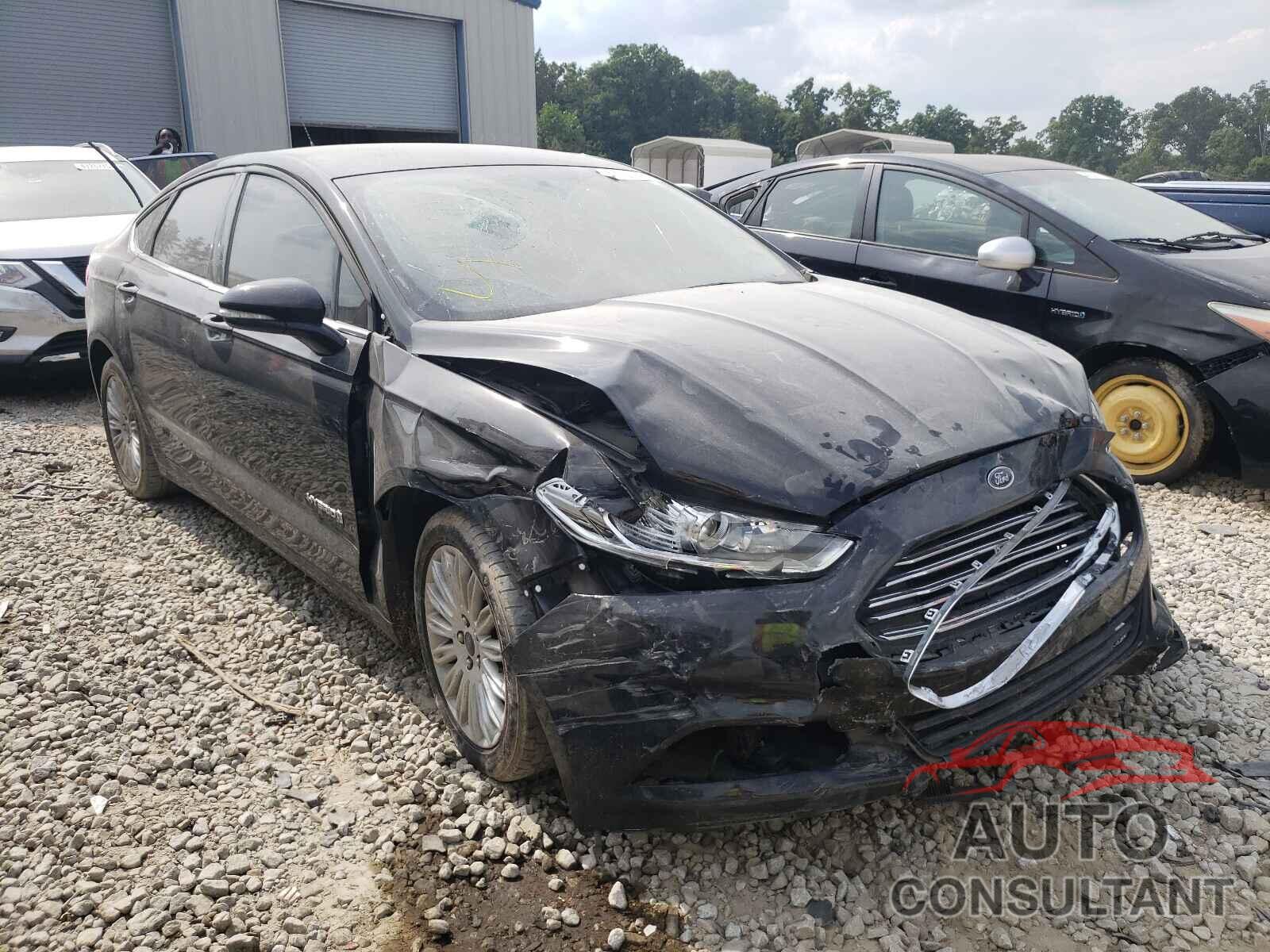 FORD FUSION 2016 - 3FA6P0LU9GR292493