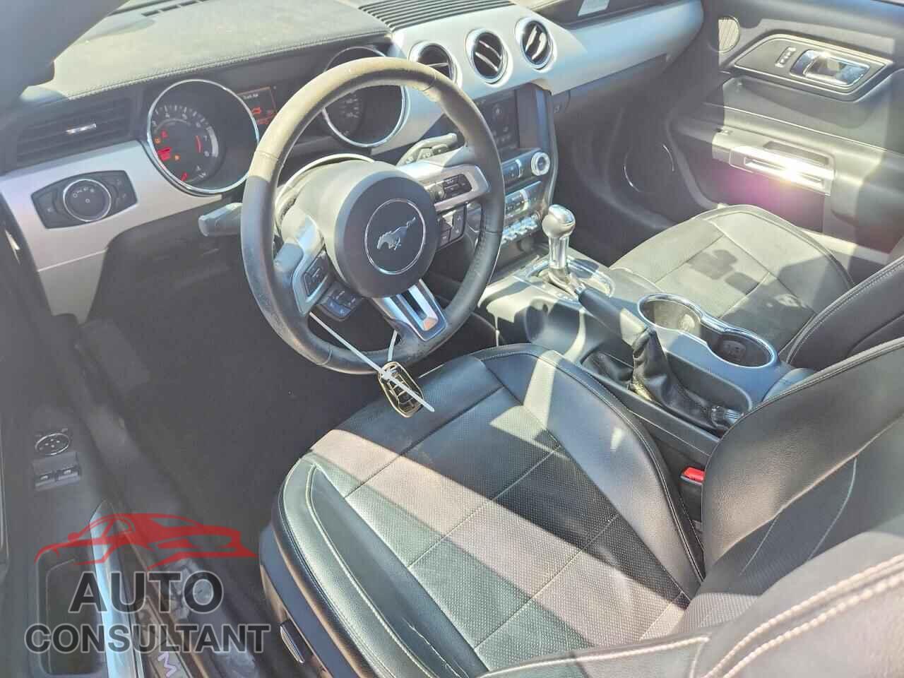 FORD MUSTANG 2015 - 1FA6P8TH8F5344831