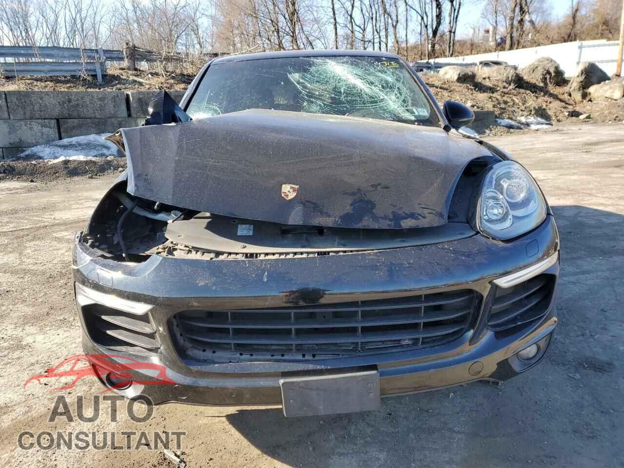 PORSCHE CAYENNE 2017 - WP1AA2A26HKA87169