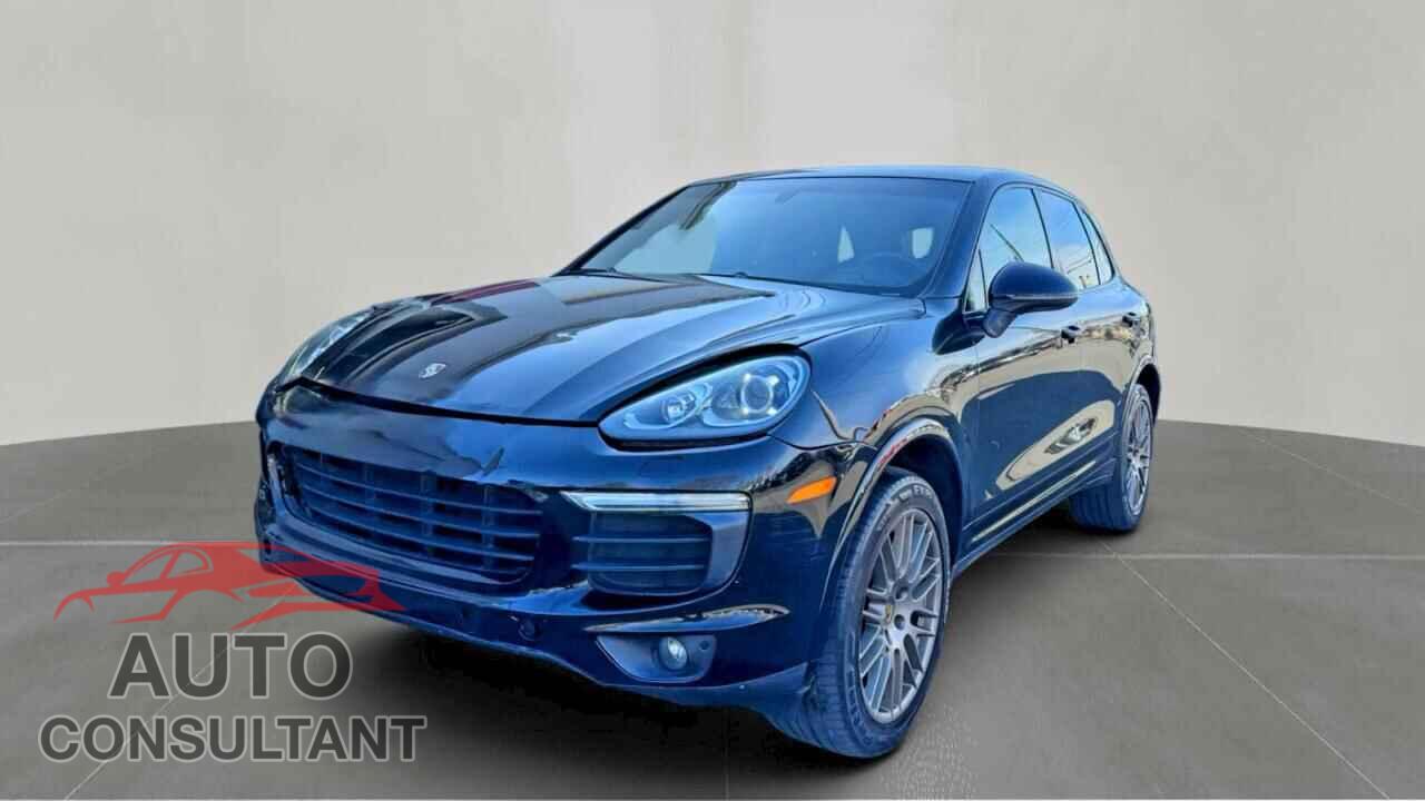 PORSCHE CAYENNE 2017 - WP1AA2A25HKA85543