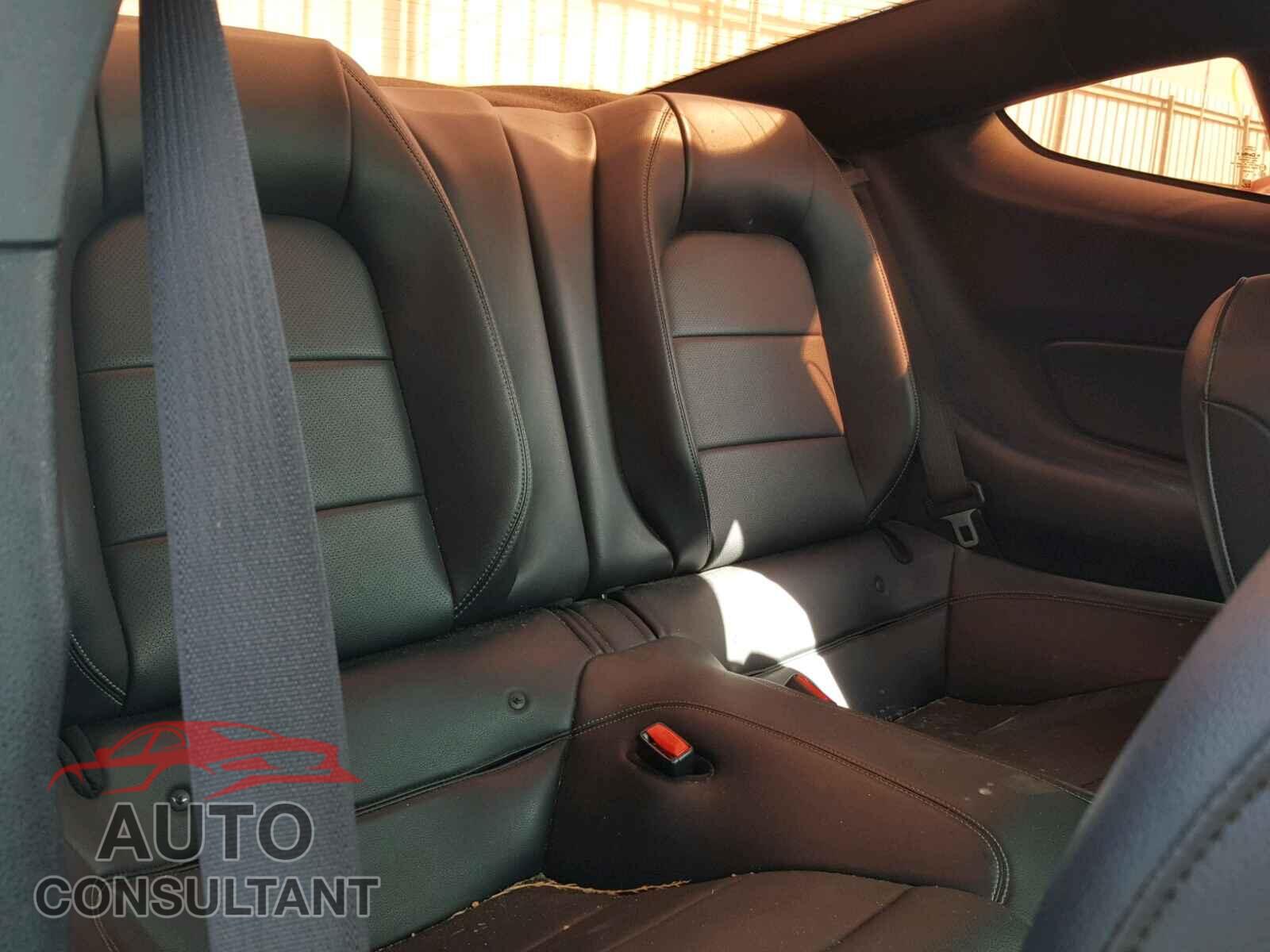 FORD MUSTANG 2015 - 1FA6P8TH7F5376606