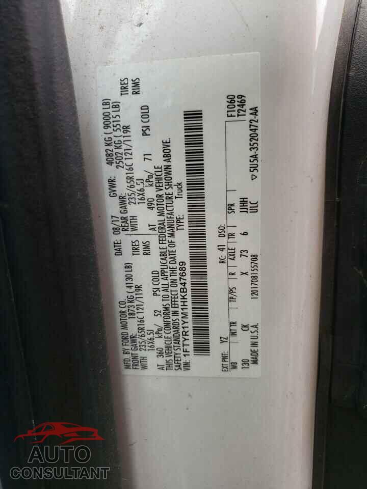 FORD TRANSIT CO 2017 - 1FTYR1YM1HKB47689