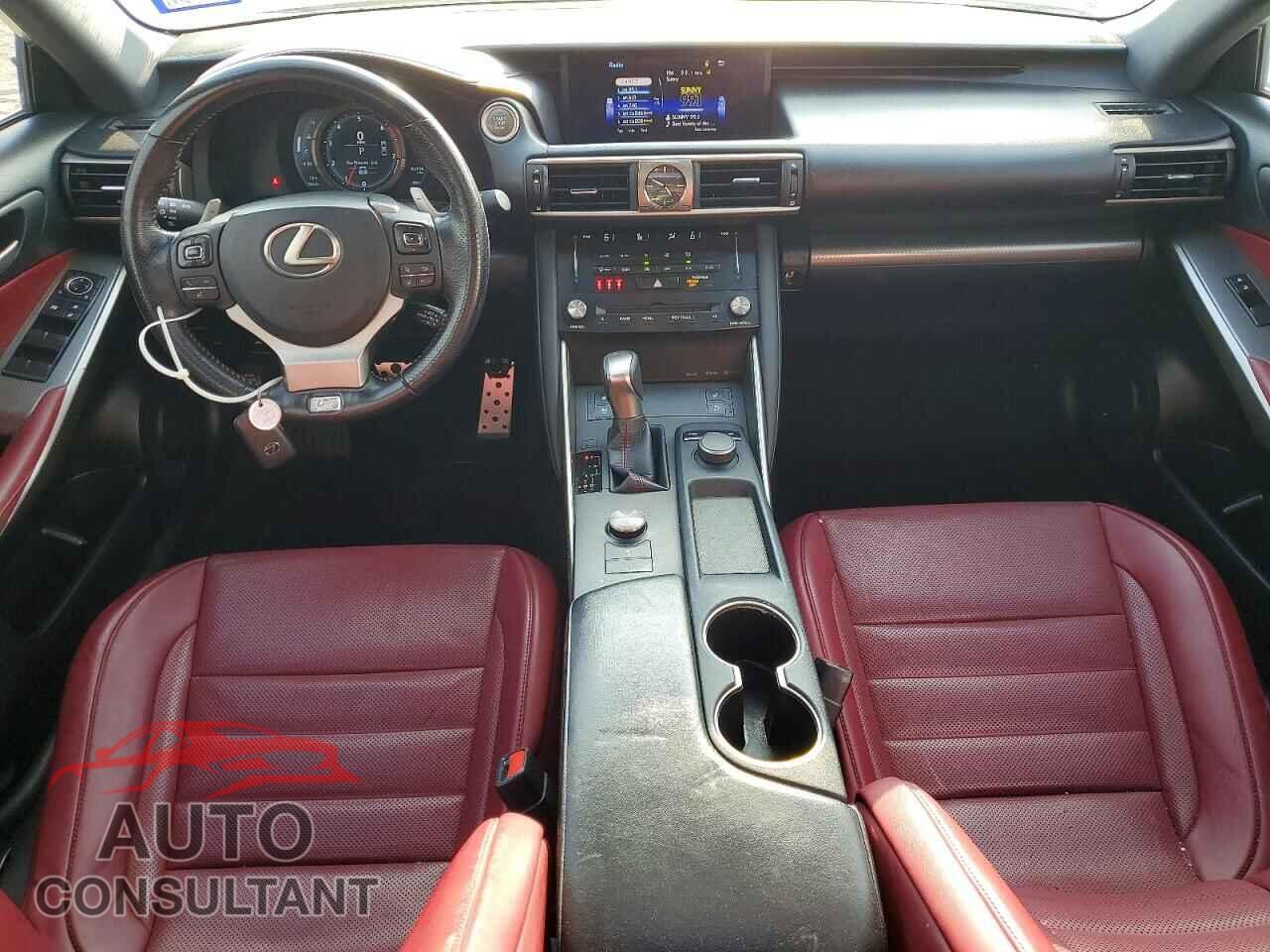 LEXUS IS 2017 - JTHBA1D23H5053442
