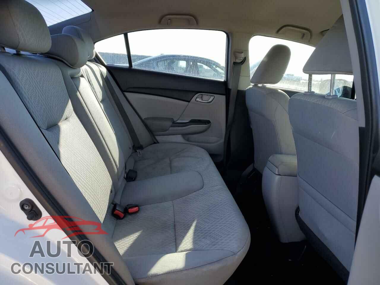 HONDA CIVIC 2015 - 2HGFB2E49FH008230