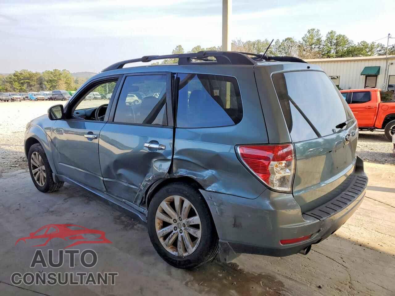 SUBARU FORESTER 2013 - JF2SHAFC8DH415195