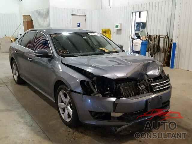 VOLKSWAGEN PASSAT 2015 - 1VWAS7A30FC119171