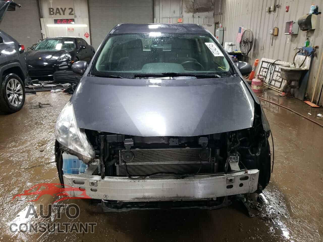TOYOTA PRIUS 2013 - JTDZN3EUXD3217193