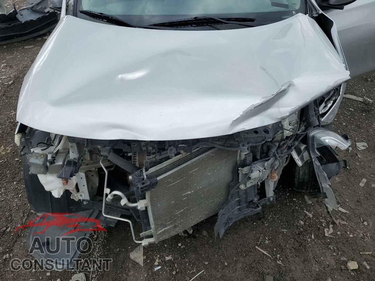 NISSAN VERSA 2019 - 3N1CN7AP3KL864049