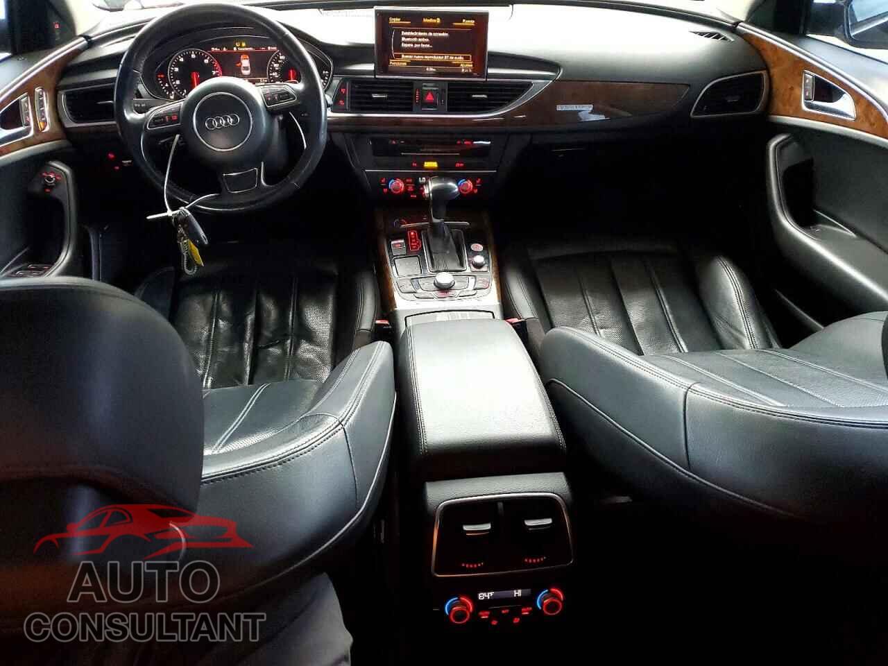AUDI A6 2012 - WAUBGAFC2CN005300
