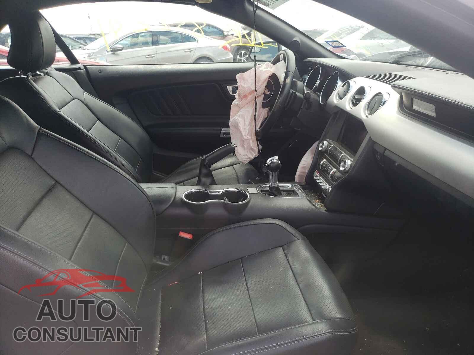 FORD MUSTANG 2017 - 1FATP8UH2H5245250