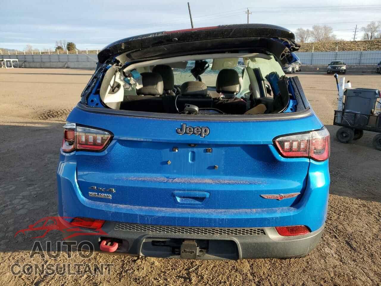 JEEP COMPASS 2017 - 3C4NJDDB8HT657536