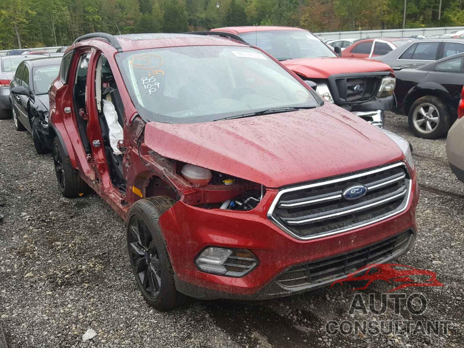 FORD ESCAPE SE 2018 - 1FMCU0GD6JUD02361