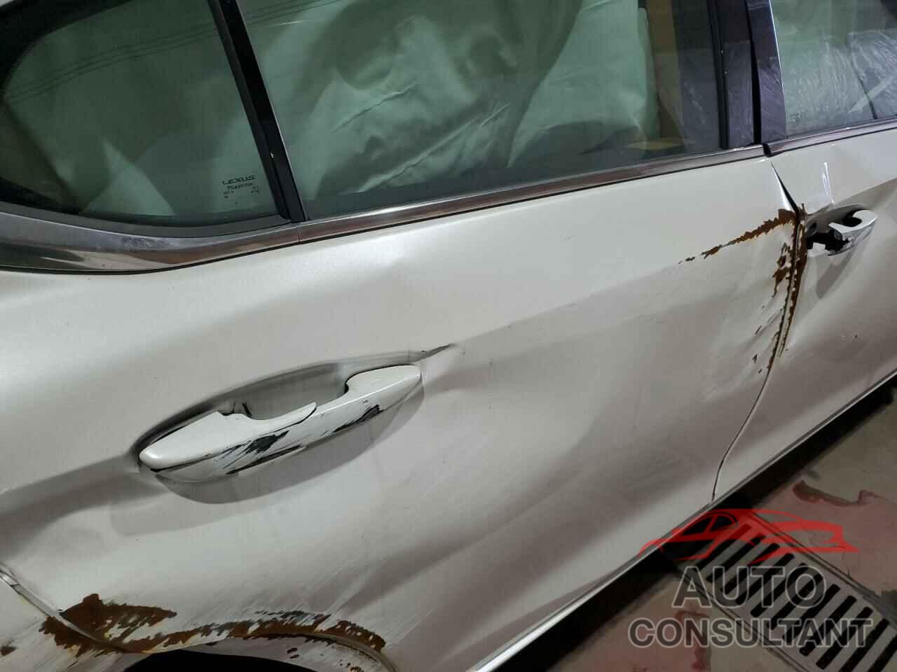 LEXUS ES350 2022 - 58ADZ1B10NU136071