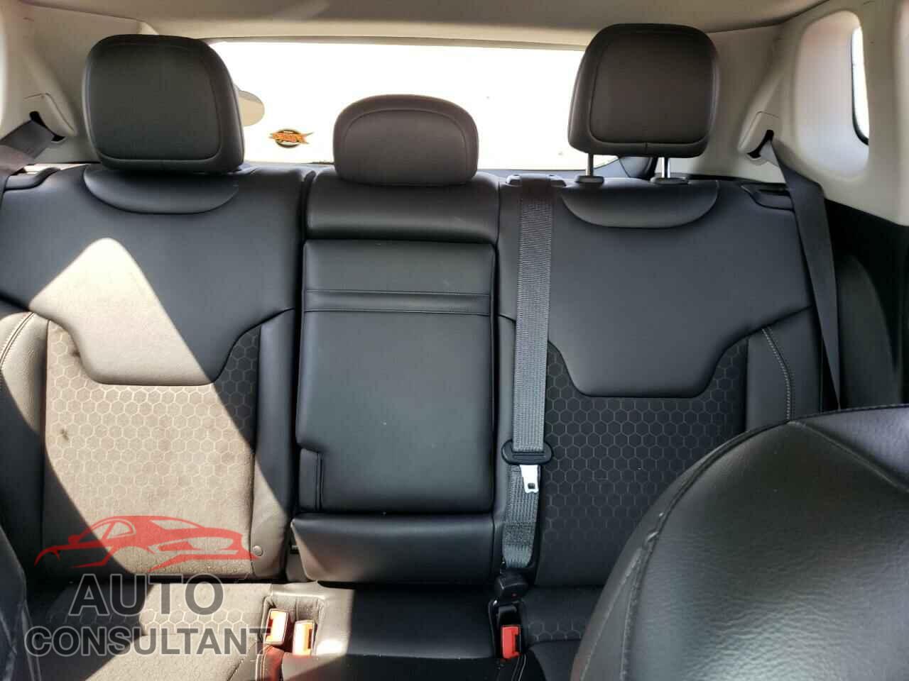 JEEP COMPASS 2017 - 3C4NJDBB0HT628583