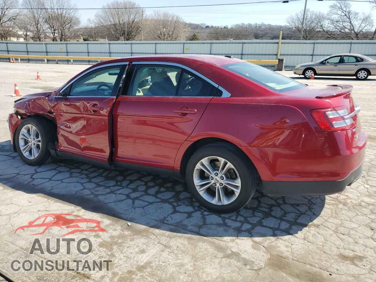 FORD TAURUS 2017 - 1FAHP2E82HG120576