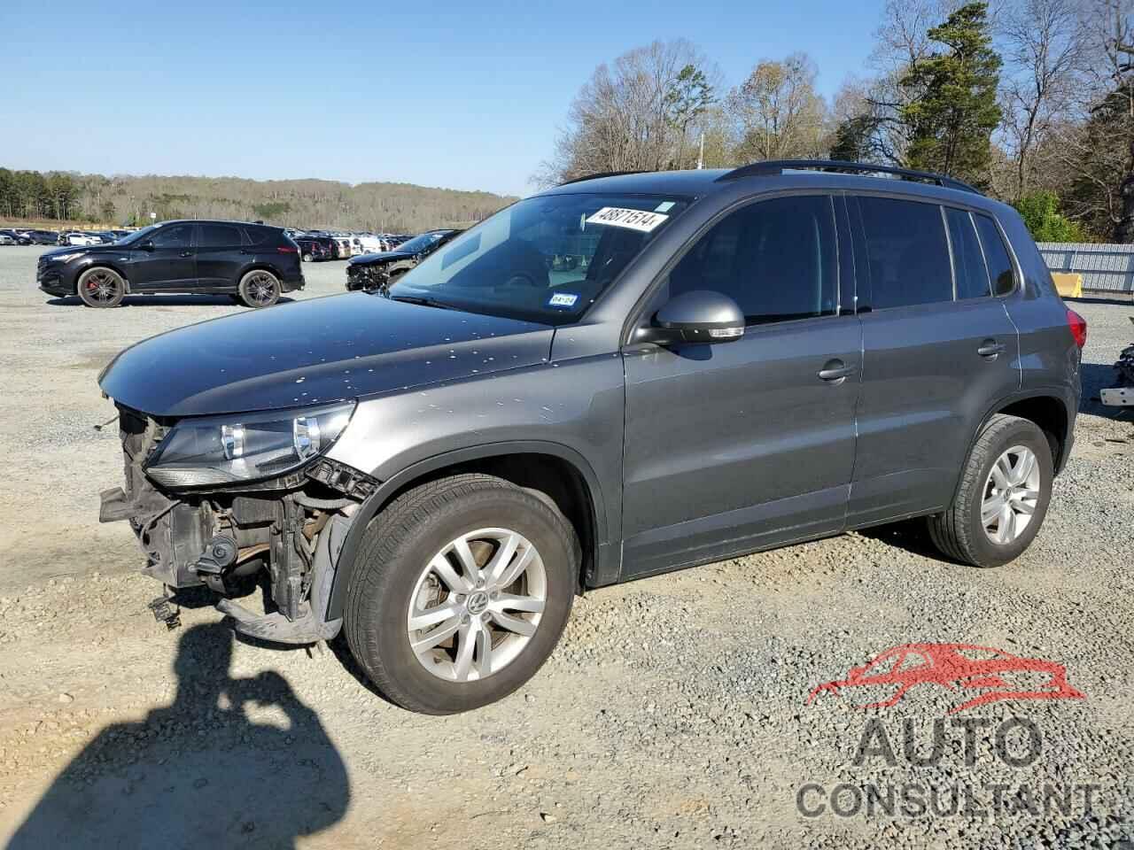 VOLKSWAGEN TIGUAN 2017 - WVGAV7AX4HK019298