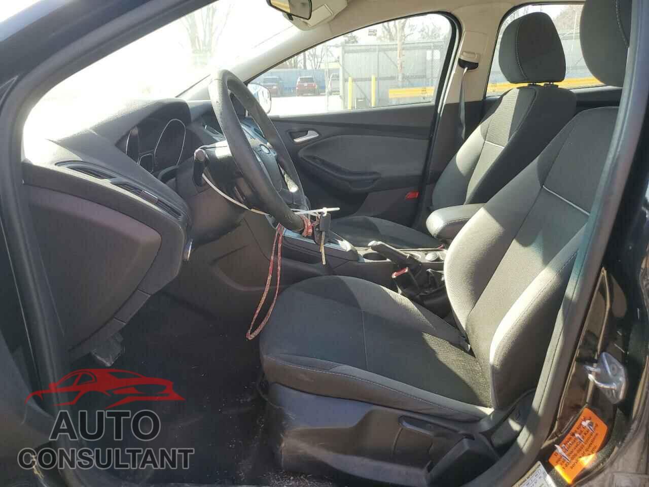 FORD FOCUS 2014 - 1FADP3F20EL182320