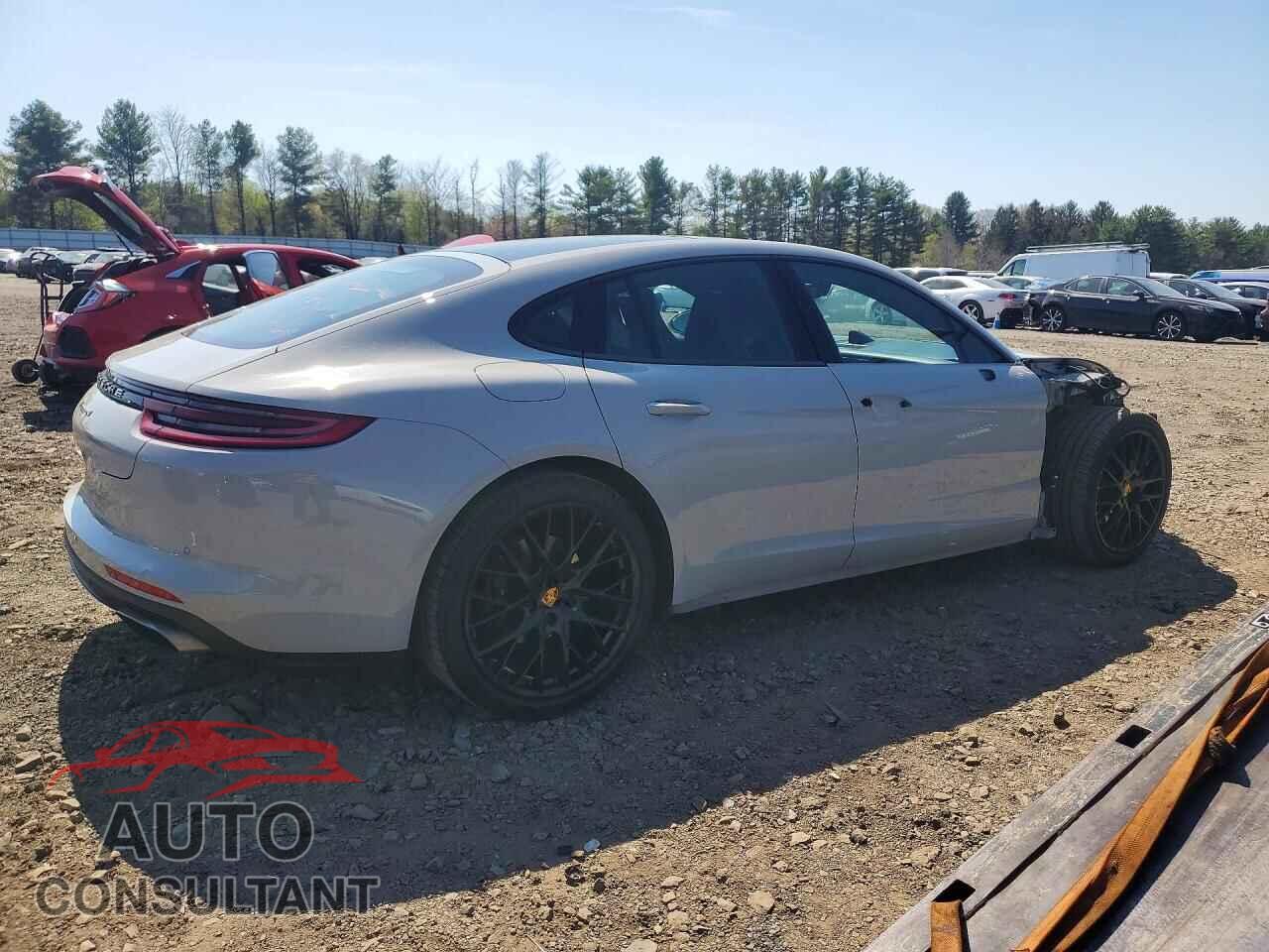 PORSCHE PANAMERA 2018 - WP0AA2A73JL107097
