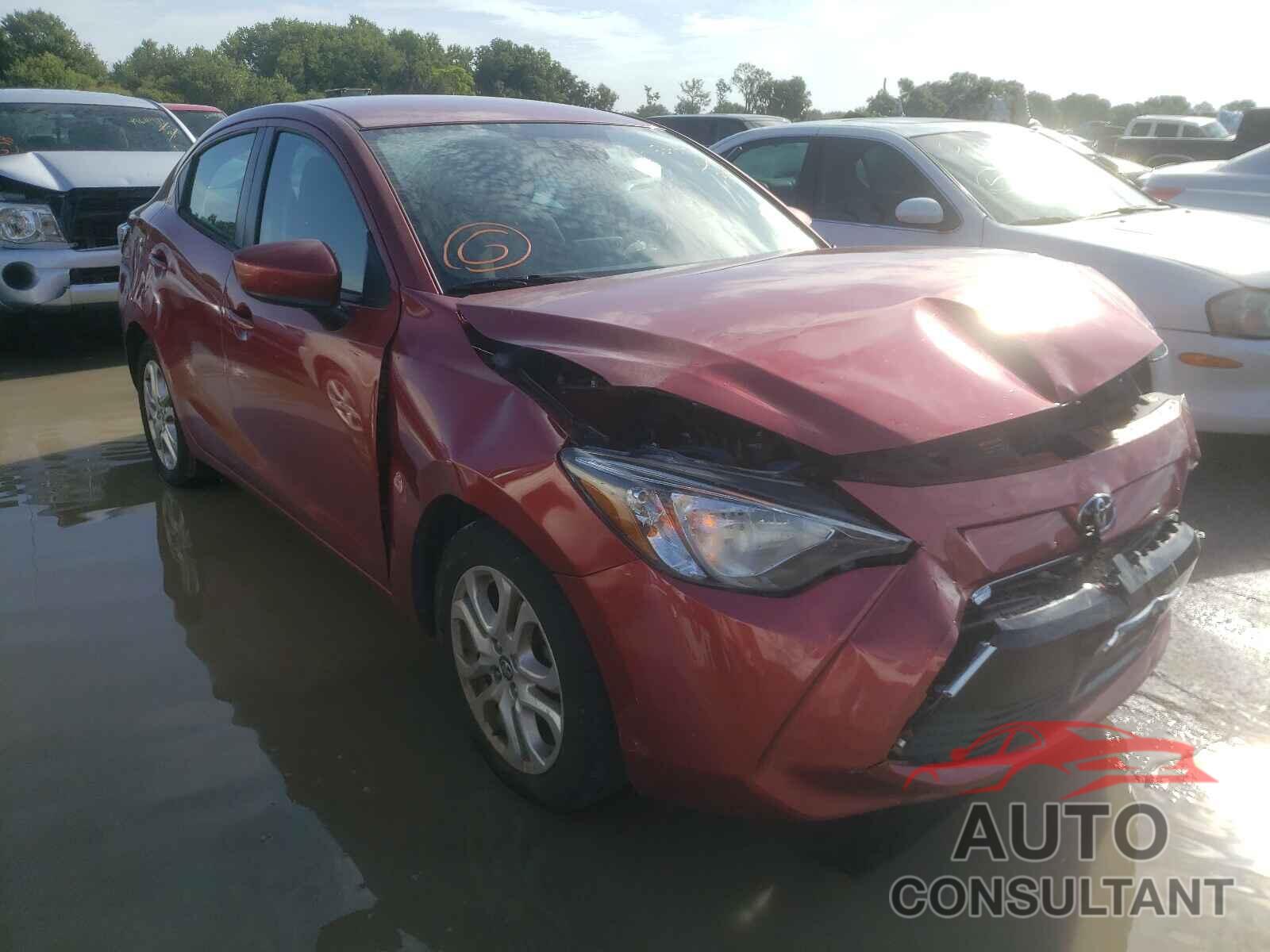 TOYOTA YARIS 2017 - 3MYDLBYV1HY190933