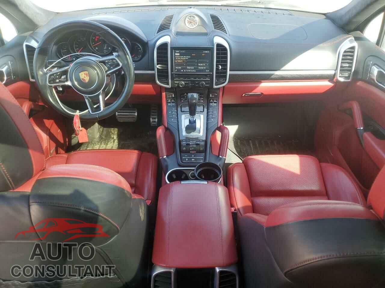 PORSCHE CAYENNE 2016 - WP1AD2A27GLA75810