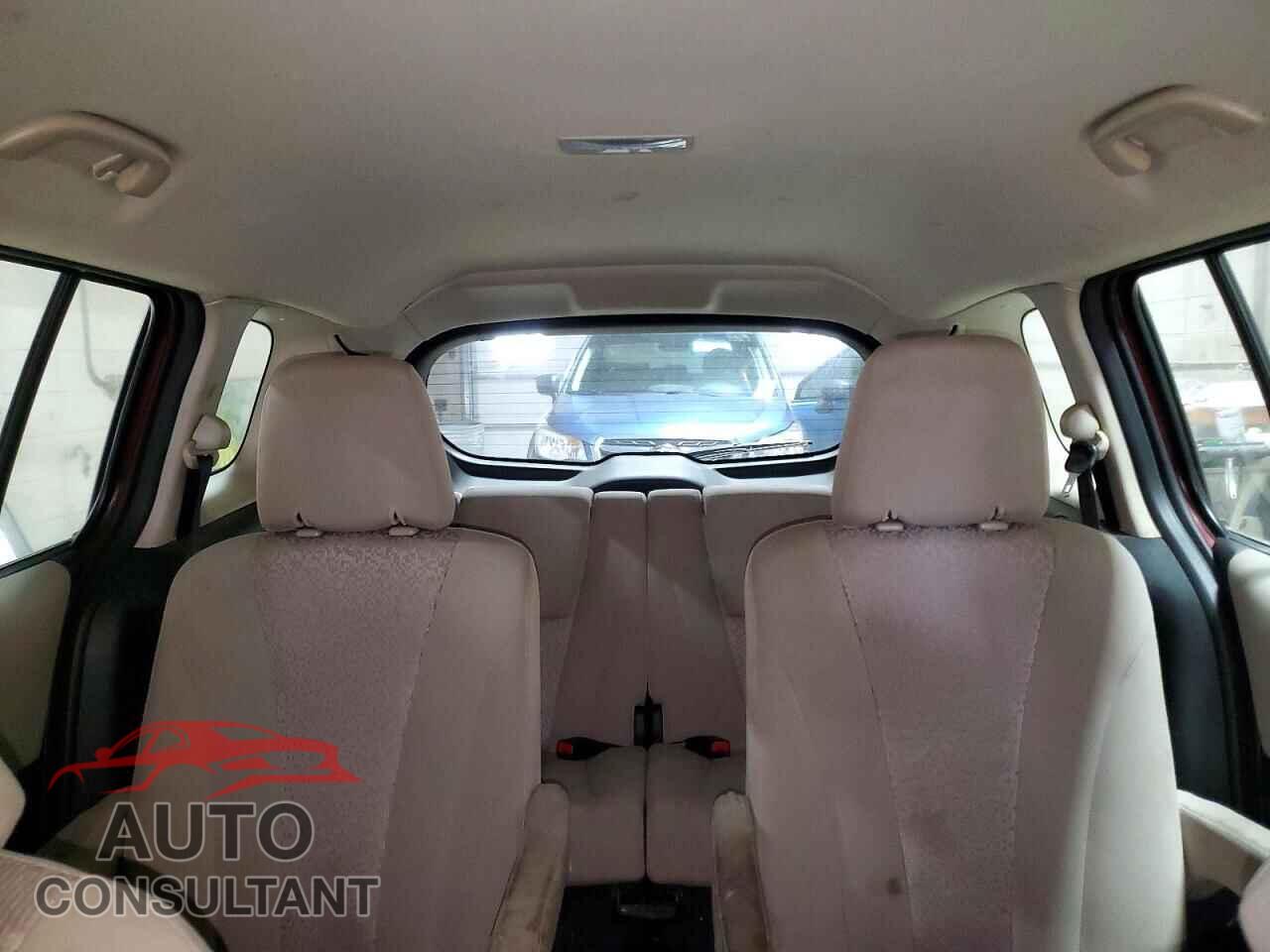MAZDA 5 2012 - JM1CW2BLXC0136168
