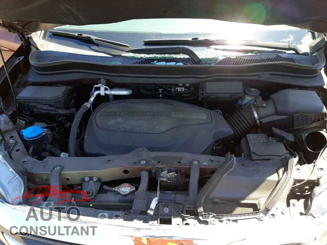 HONDA PILOT 2017 - 5FNYF6H38HB067977