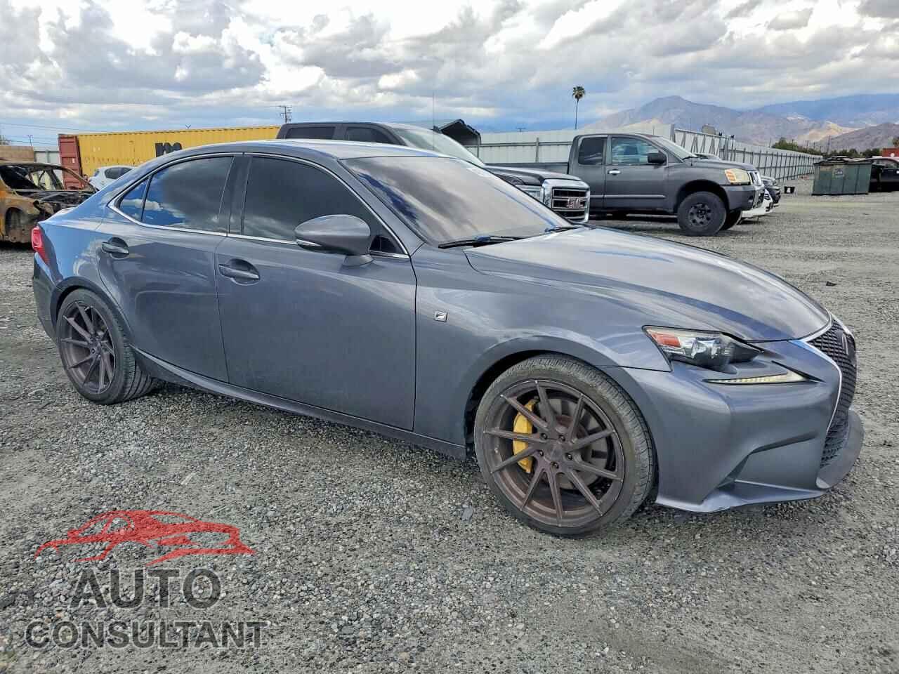 LEXUS IS 2014 - JTHBE1D22E5011652