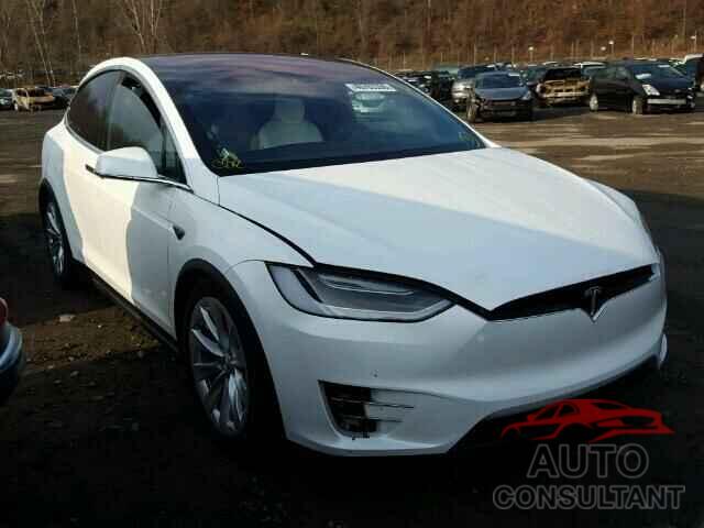 TESLA TESLA 2016 - 5YJXCBE25GF007985