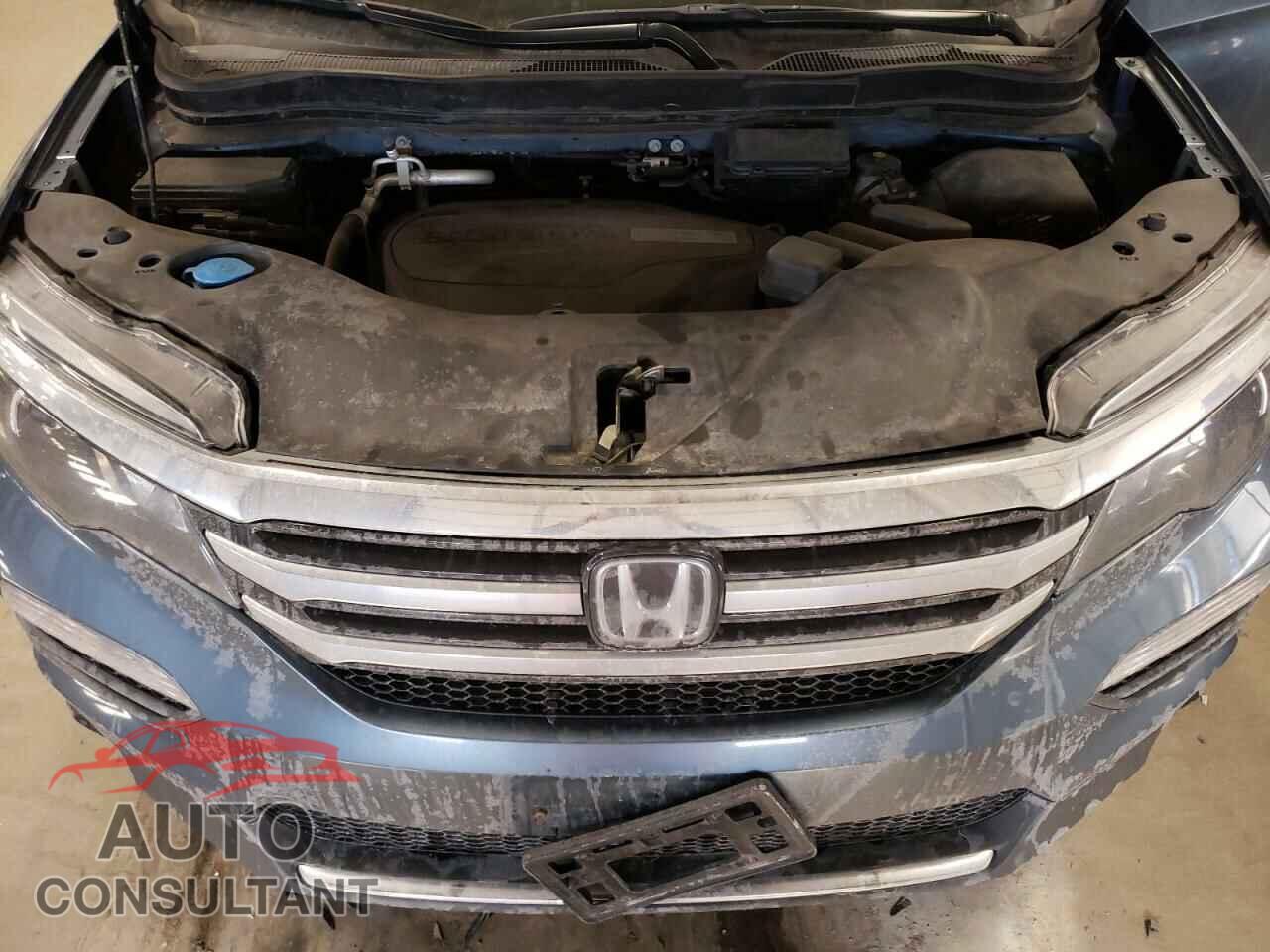 HONDA PILOT 2017 - 5FNYF6H05HB079879