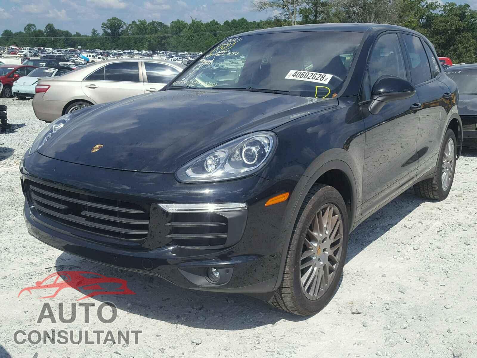 PORSCHE CAYENNE 2018 - WP1AA2A24JKA04554
